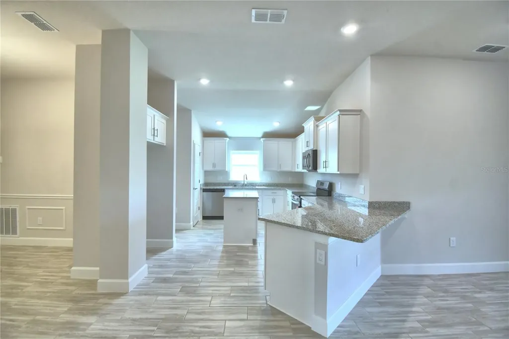 4944 Vue De Lac Pass Auburndale FL 33823