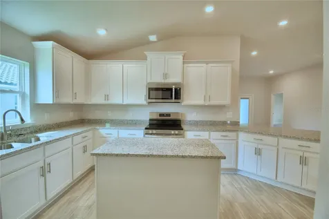 4944 Vue De Lac Pass Auburndale FL 33823