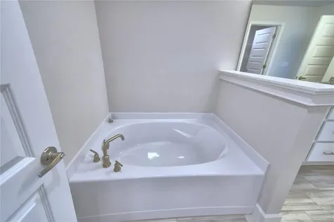 4944 Vue De Lac Pass Auburndale FL 33823