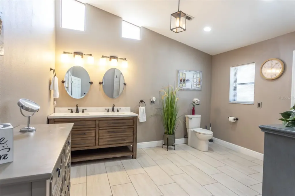 18 Classic Court S Palm Coast FL 32137