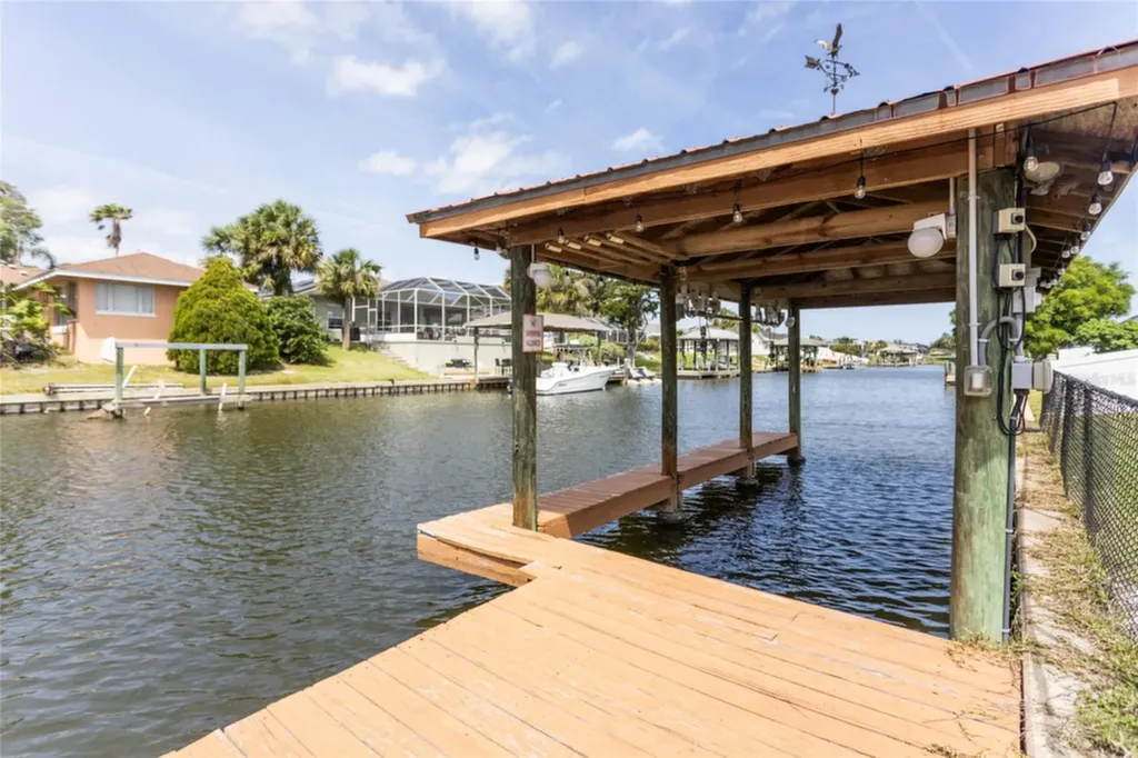 18 Classic Court S Palm Coast FL 32137