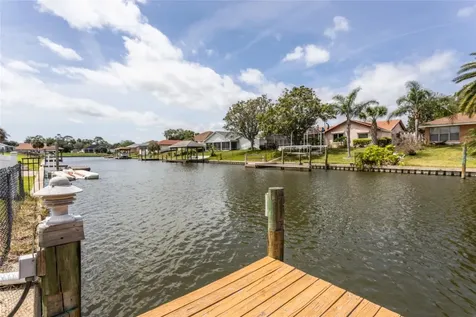 18 Classic Court S Palm Coast FL 32137