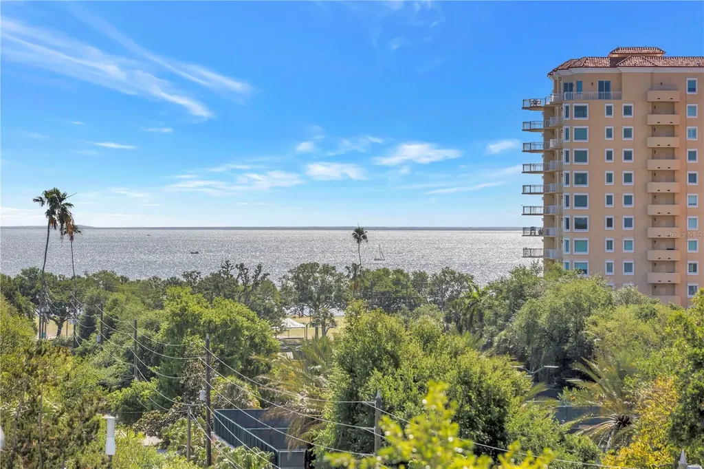 700 Beach Drive NE St Petersburg FL 33701