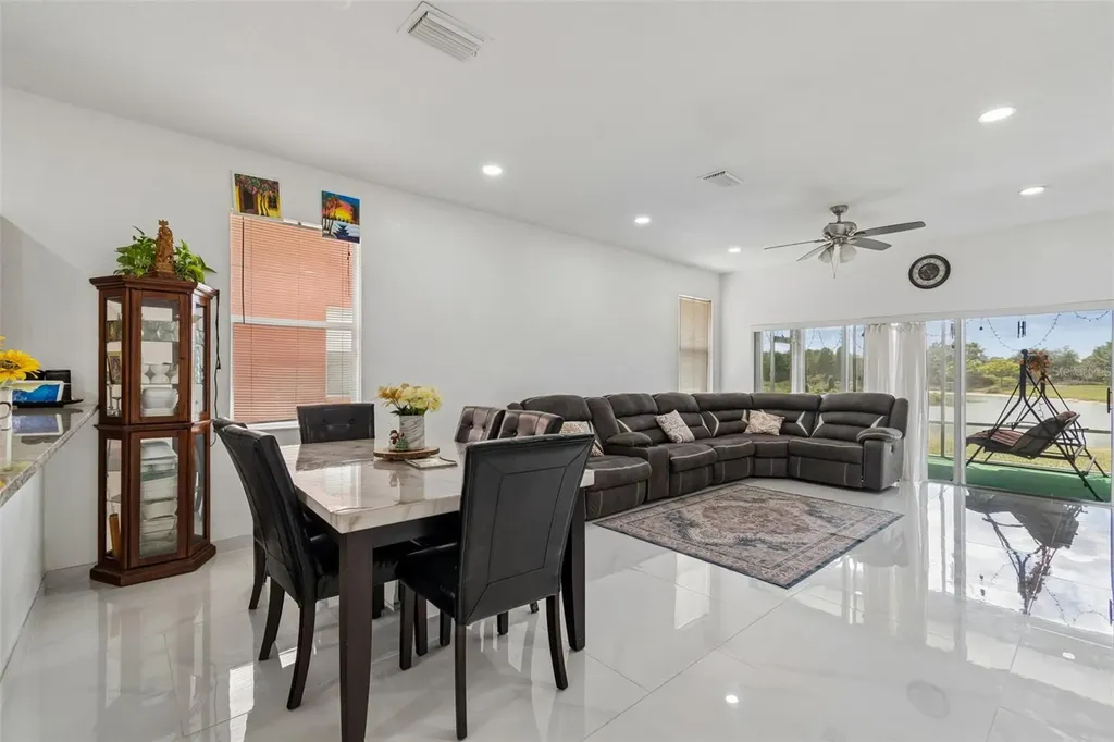 20122 Nob Oak Avenue Tampa FL 33647