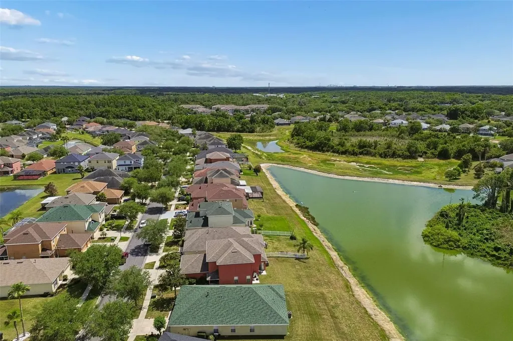 20122 Nob Oak Avenue Tampa FL 33647