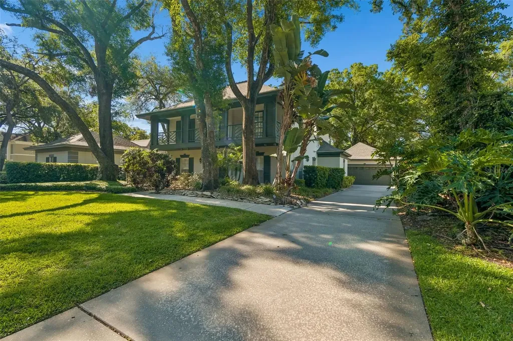 2522 Cozumel Drive Tampa FL 33618