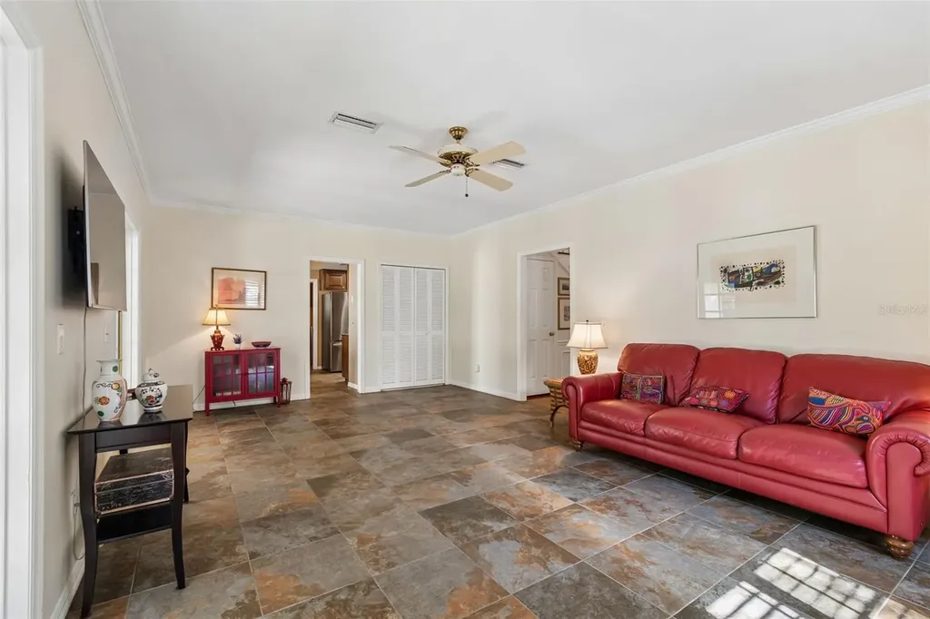 2522 Cozumel Drive Tampa FL 33618