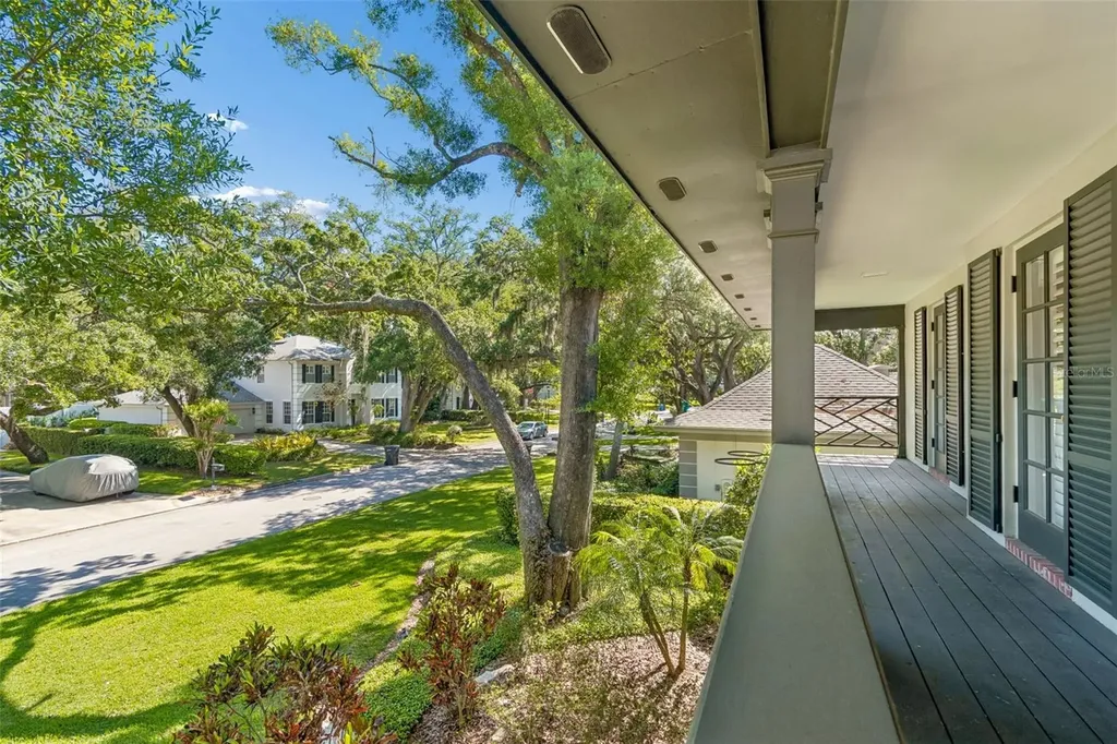 2522 Cozumel Drive Tampa FL 33618