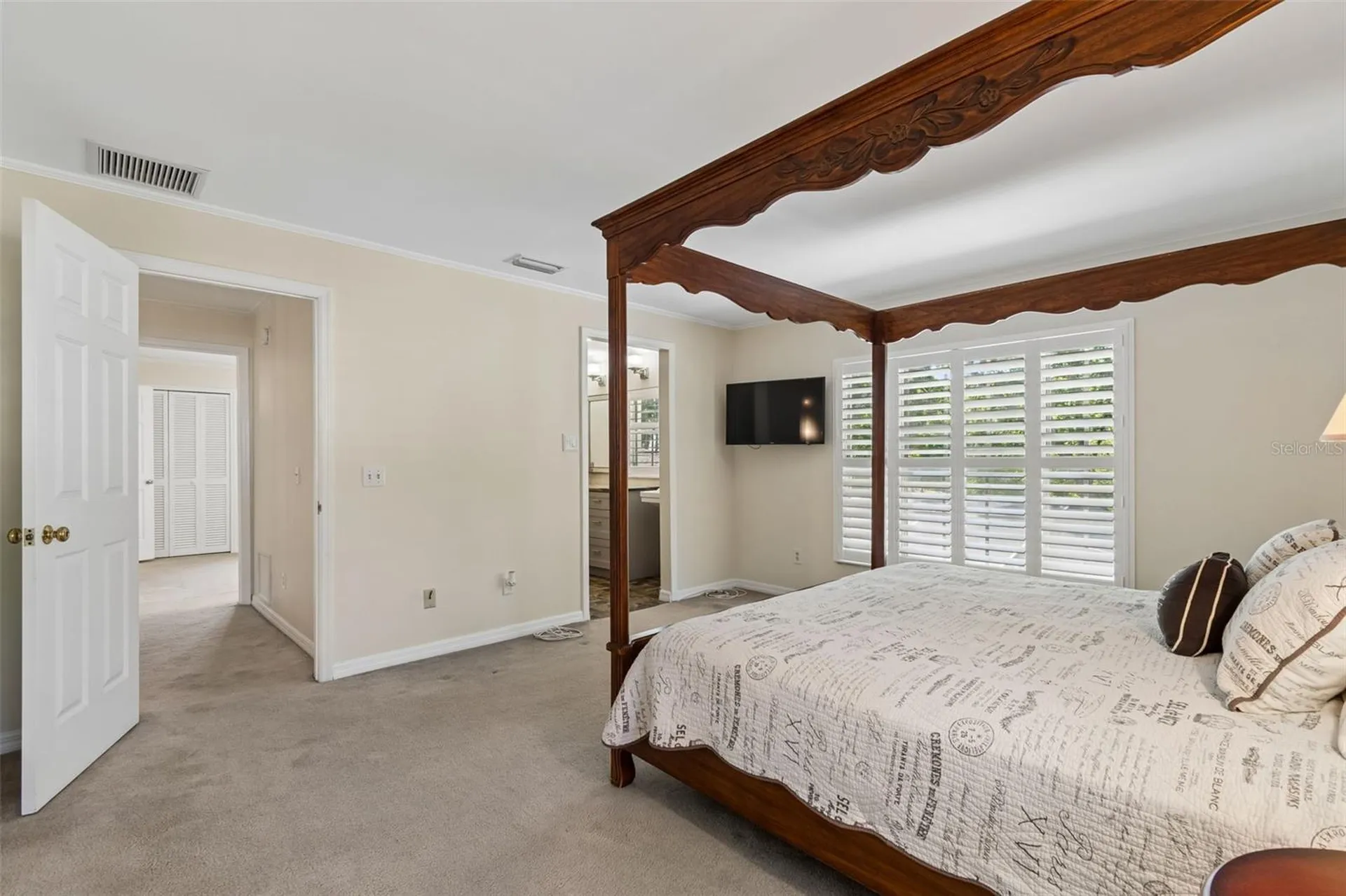 2522 Cozumel Drive Tampa FL 33618