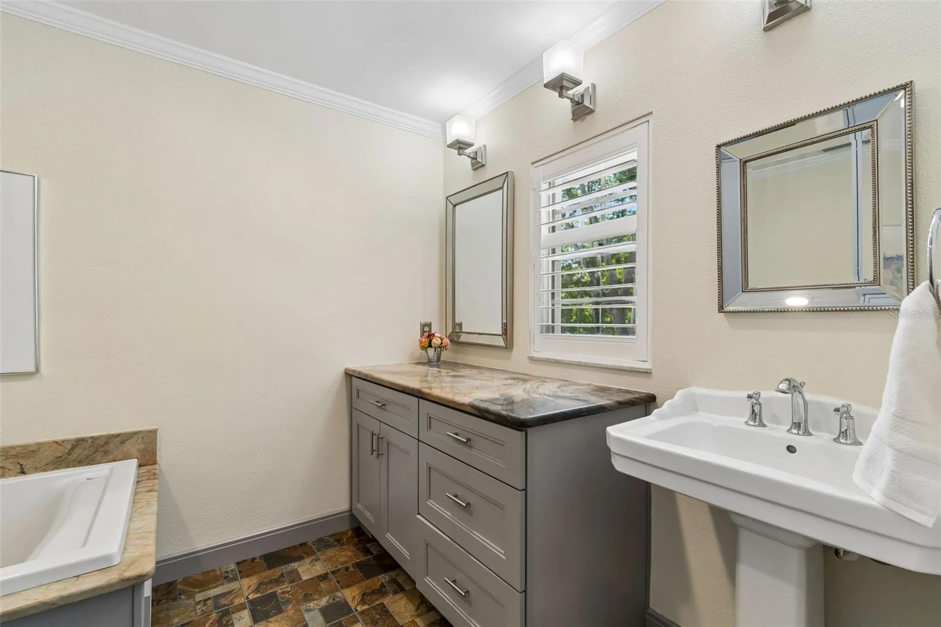 2522 Cozumel Drive Tampa FL 33618