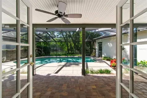 2522 Cozumel Drive Tampa FL 33618