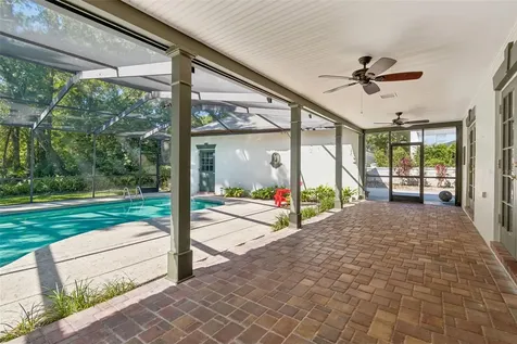 2522 Cozumel Drive Tampa FL 33618