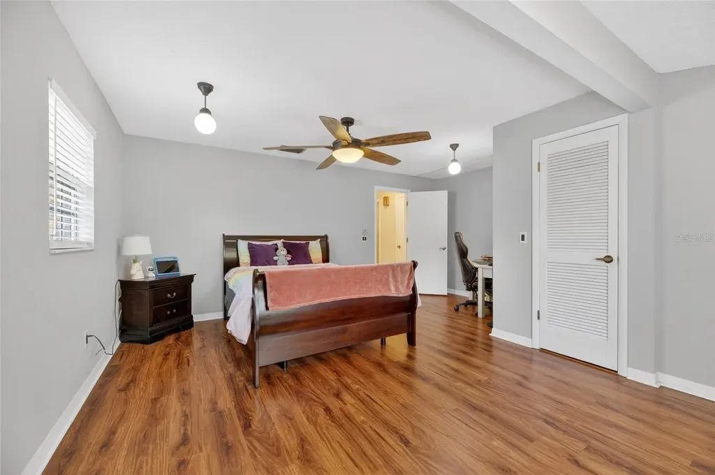 4205 Brooke Drive Valrico FL 33594