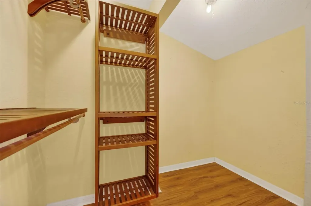 4205 Brooke Drive Valrico FL 33594
