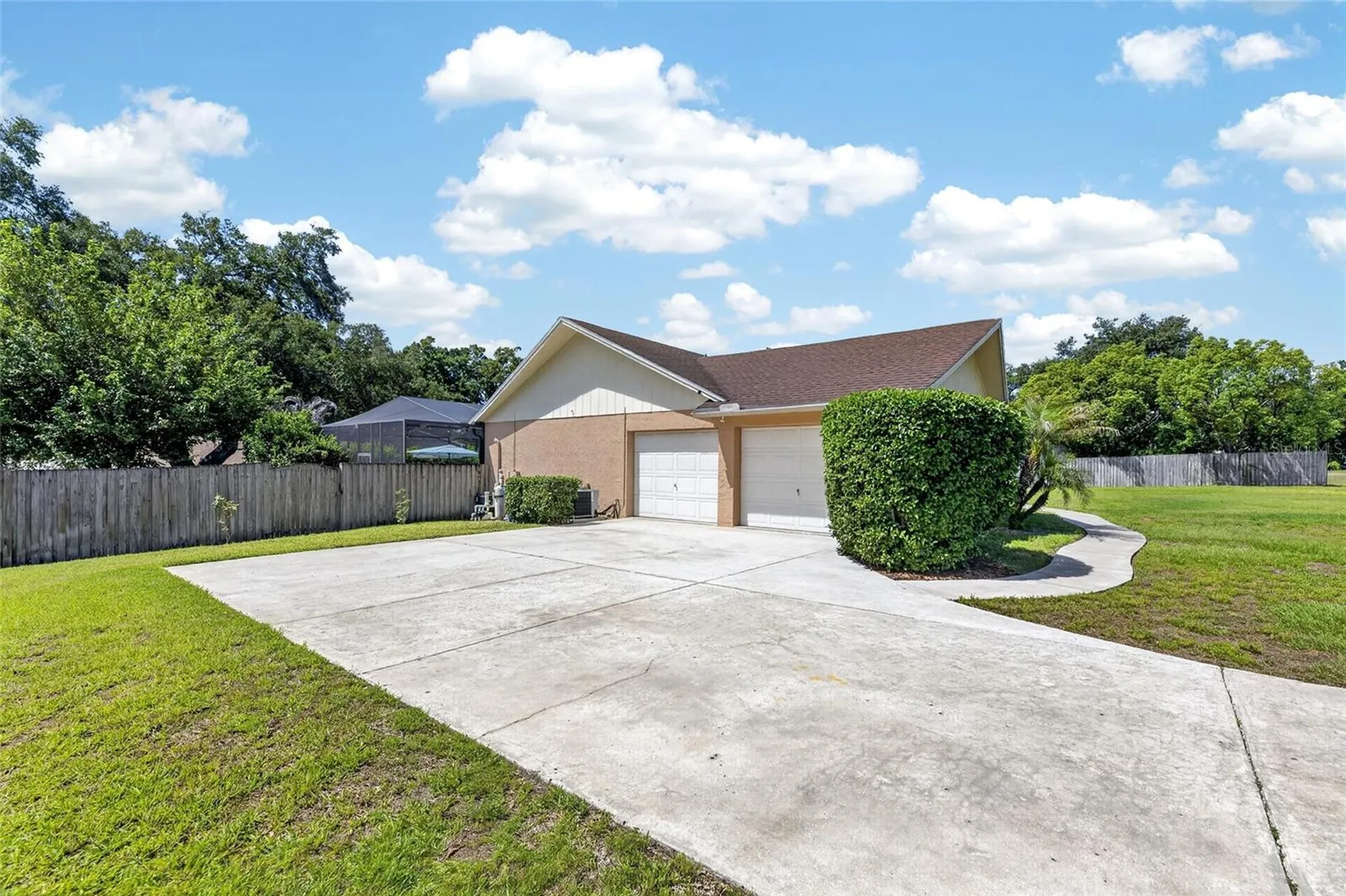 4205 Brooke Drive Valrico FL 33594