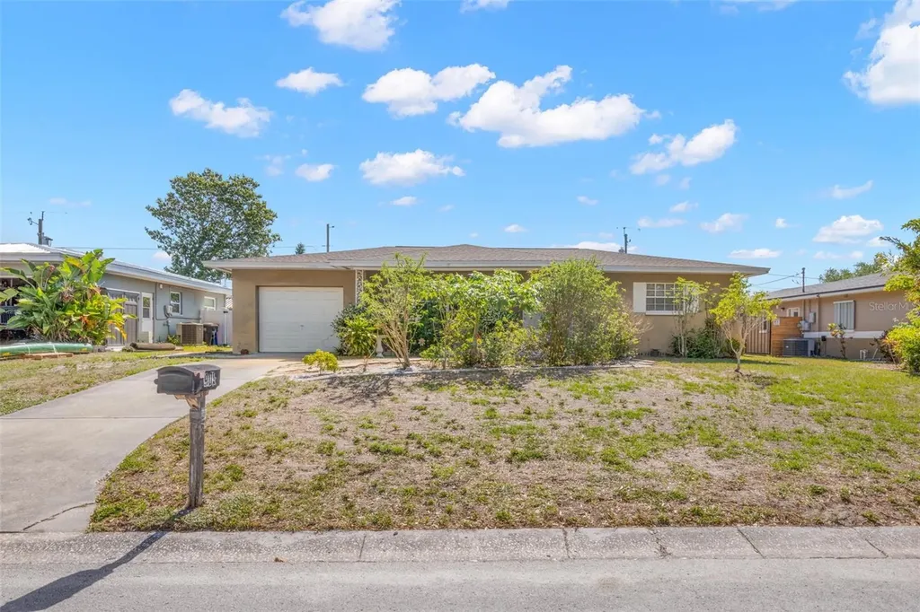 909 Woodley Road Clearwater FL 33764