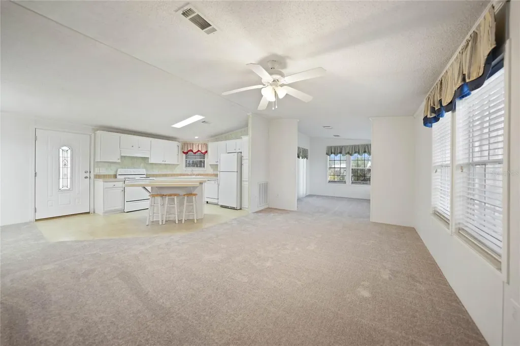 2100 Kings Highway Port Charlotte FL 33980