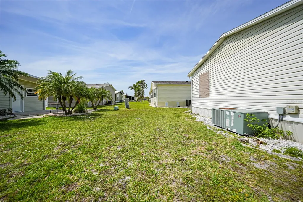 2100 Kings Highway Port Charlotte FL 33980