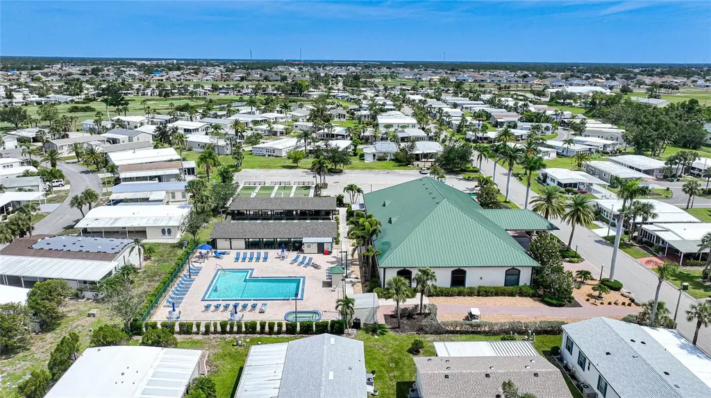2100 Kings Highway Port Charlotte FL 33980