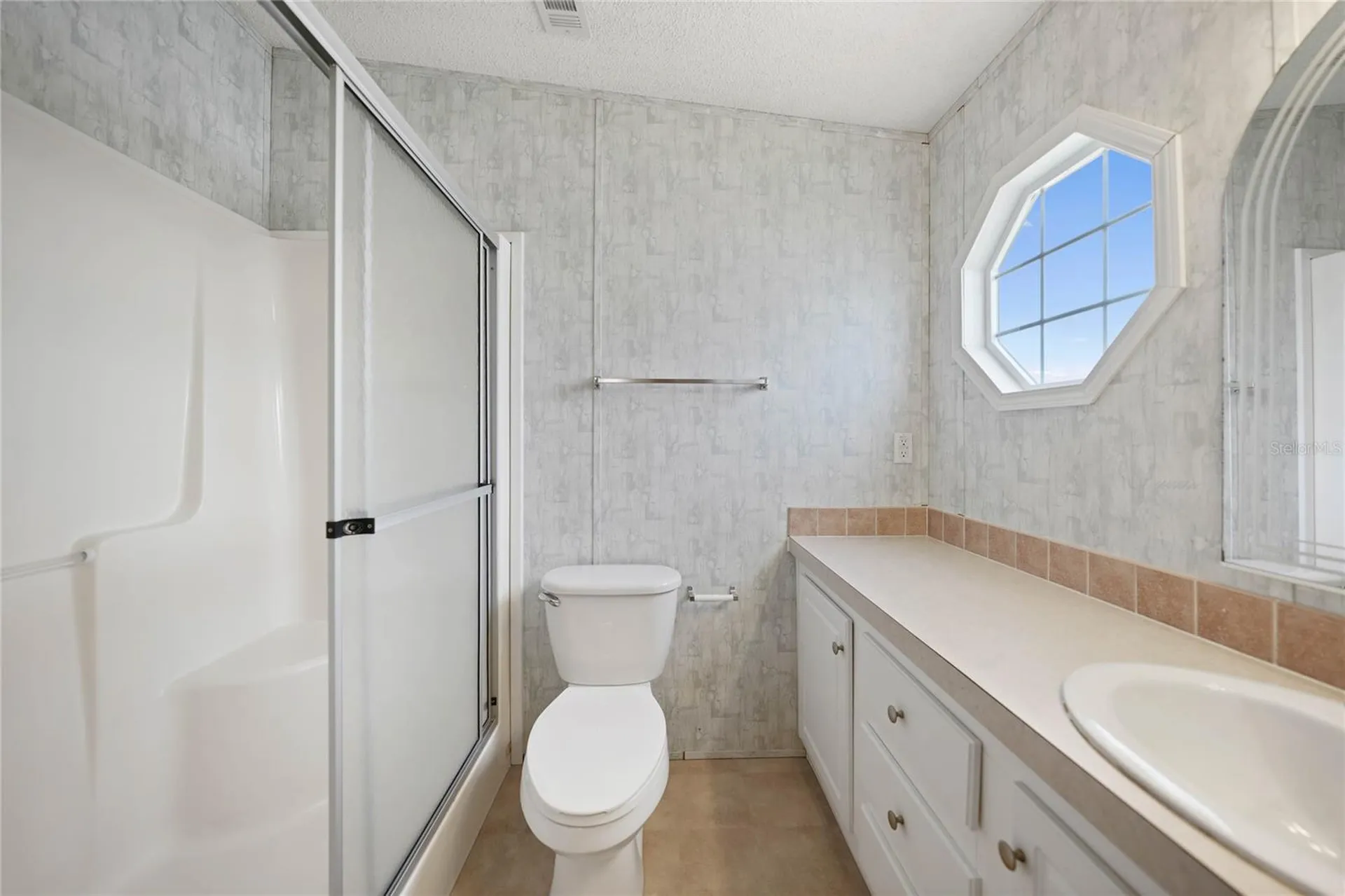 2100 Kings Highway Port Charlotte FL 33980