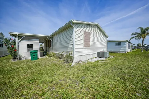 2100 Kings Highway Port Charlotte FL 33980