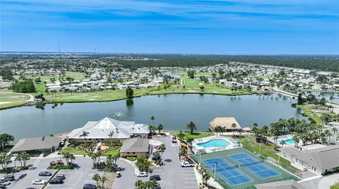 2100 Kings Highway Port Charlotte FL 33980