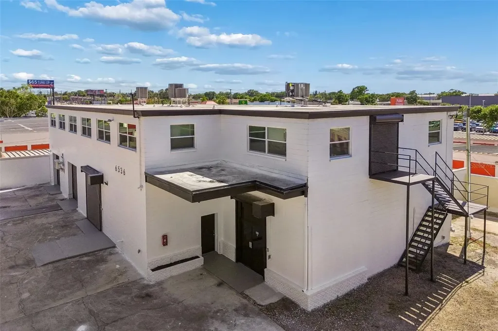 6536 Lincoln Way N St Petersburg FL 33702