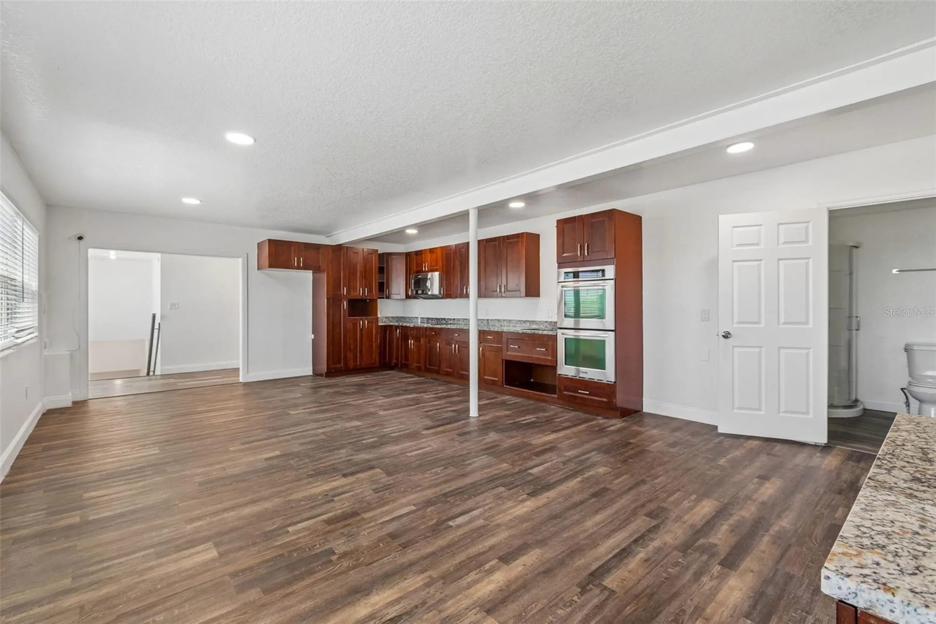 6536 Lincoln Way N St Petersburg FL 33702