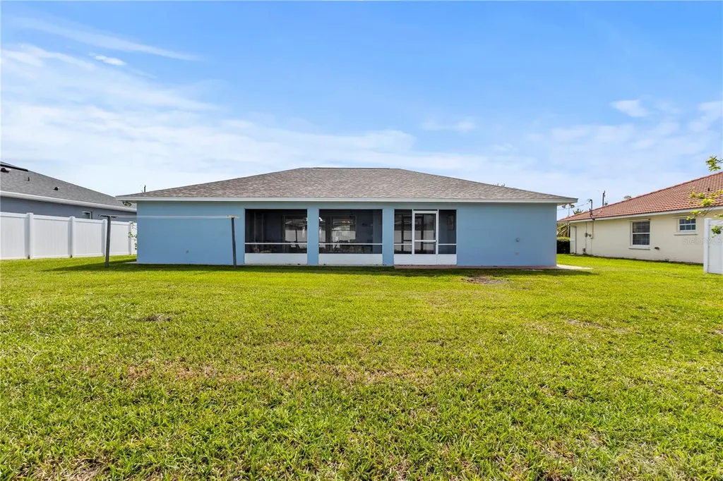 28 Fairhill Lane Palm Coast FL 32137