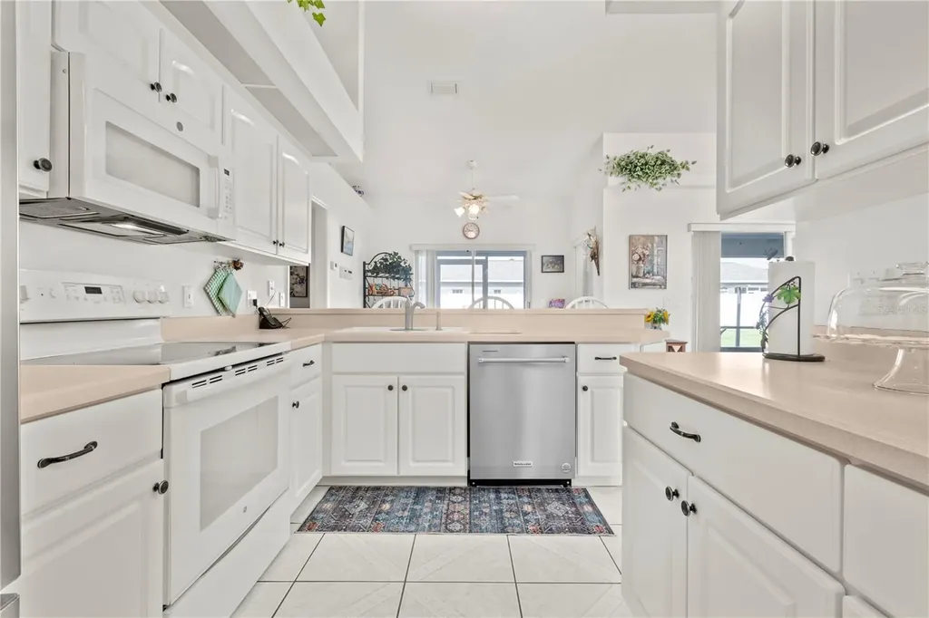 28 Fairhill Lane Palm Coast FL 32137