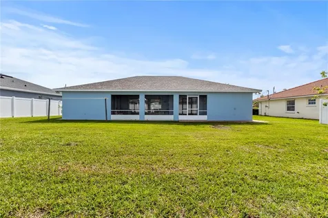 28 Fairhill Lane Palm Coast FL 32137
