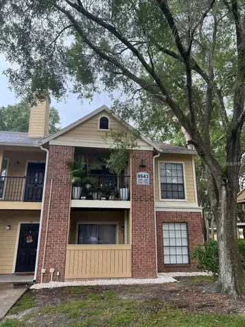 8643 Mallard Reserve Drive Tampa FL 33614