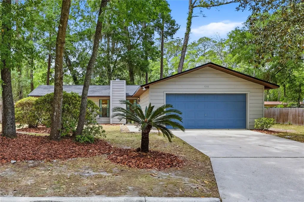 4306 NW 20th Drive Gainesville FL 32605