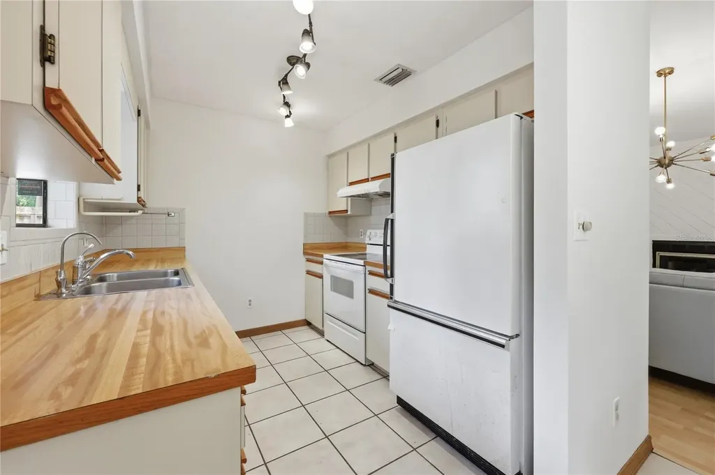 4306 NW 20th Drive Gainesville FL 32605