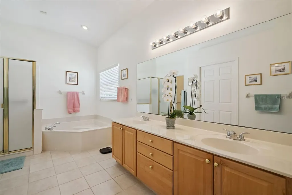 1584 Cherry Ridge Drive Lake Mary FL 32746
