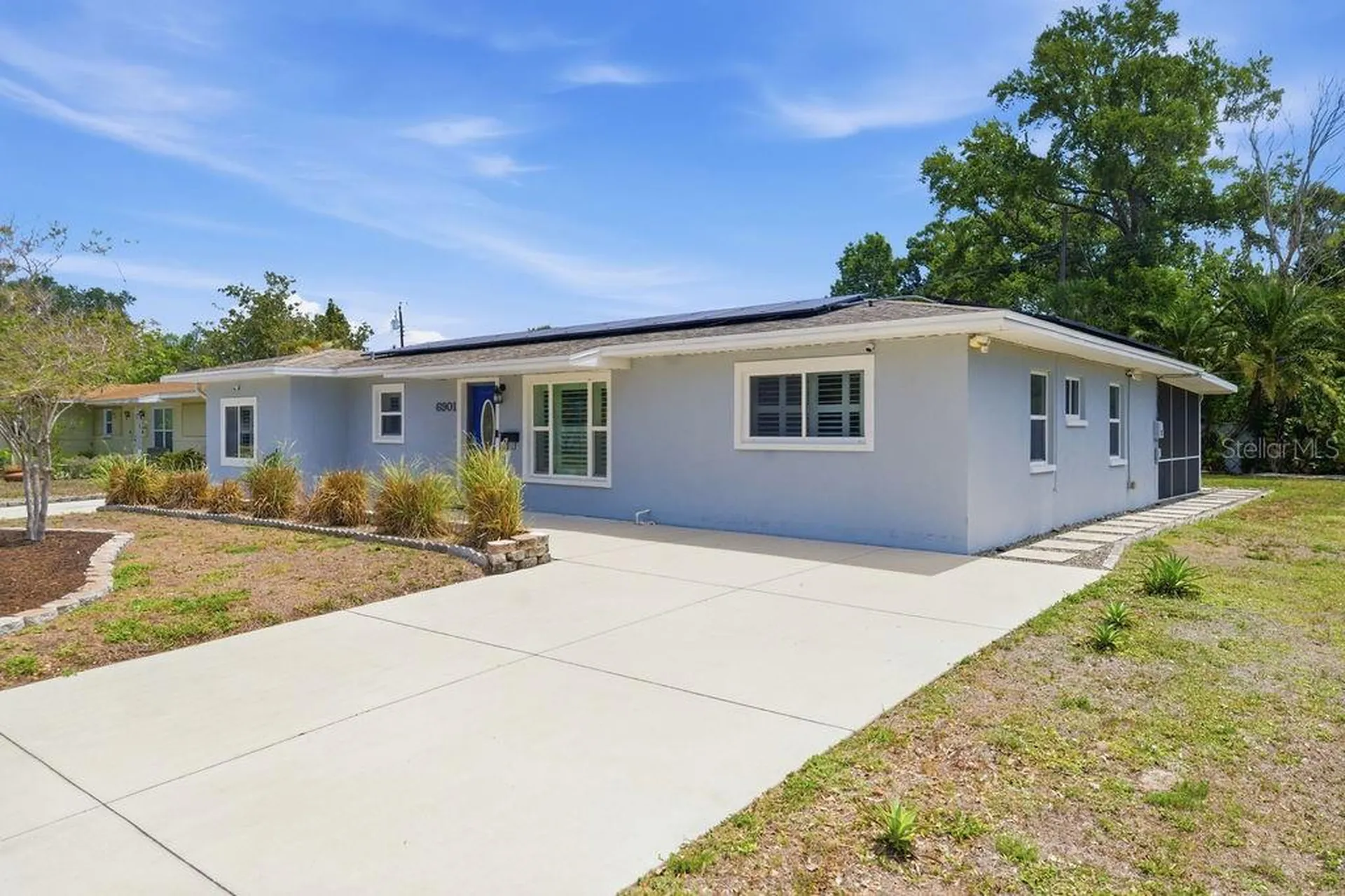 6901 17th Lane N St Petersburg FL 33702