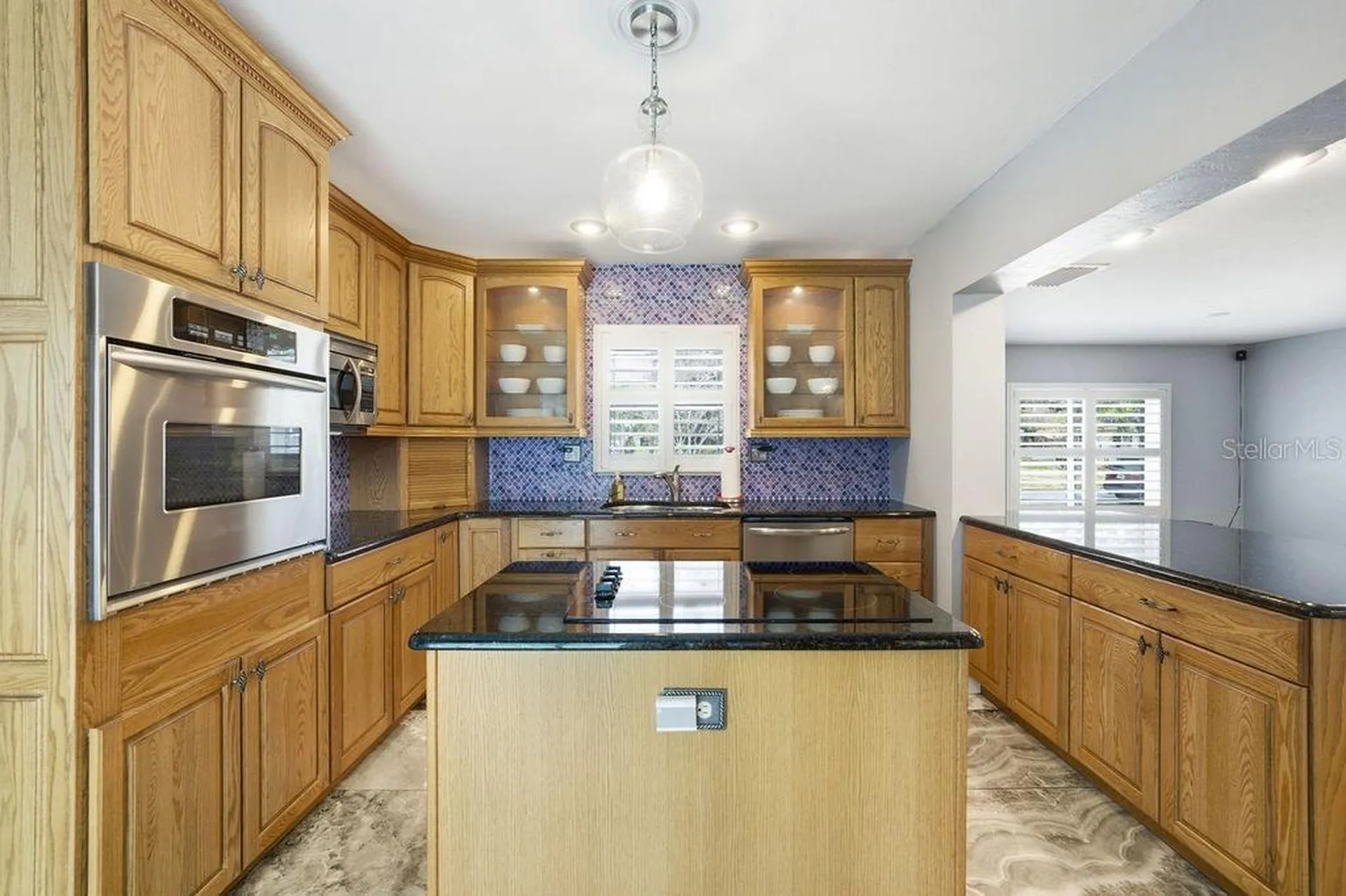 6901 17th Lane N St Petersburg FL 33702