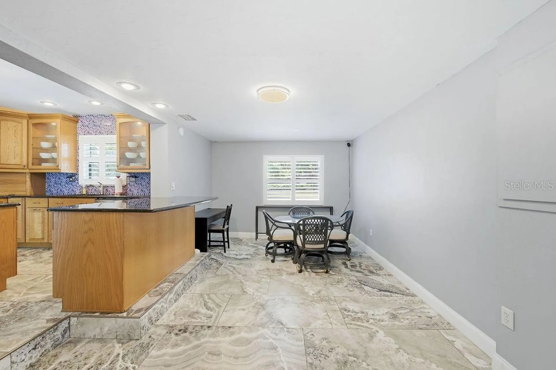 6901 17th Lane N St Petersburg FL 33702