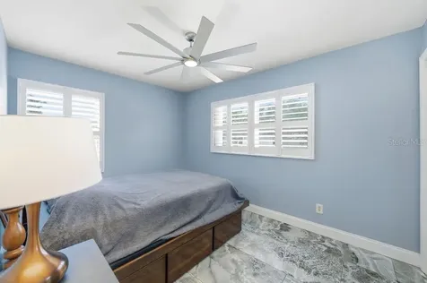 6901 17th Lane N St Petersburg FL 33702