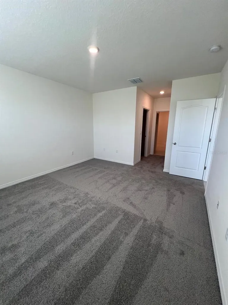 631 Park Place Boulevard Davenport FL 33837
