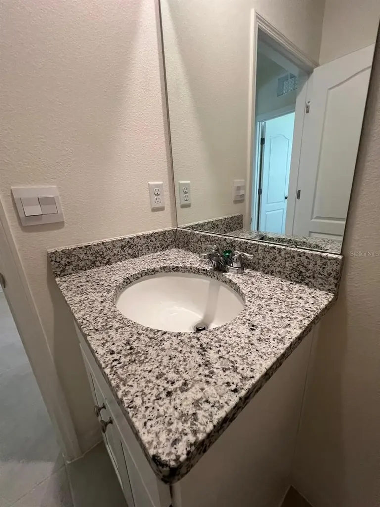 631 Park Place Boulevard Davenport FL 33837