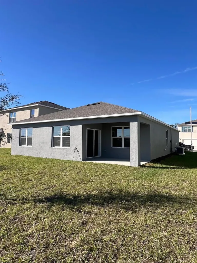 631 Park Place Boulevard Davenport FL 33837