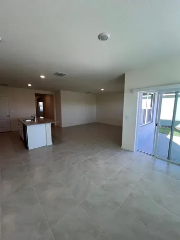 631 Park Place Boulevard Davenport FL 33837