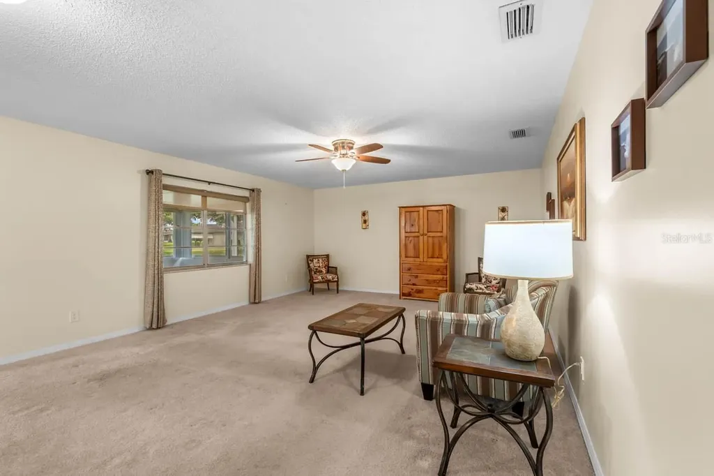 2034 Hawkhurst Circle Sun City Center FL 33573