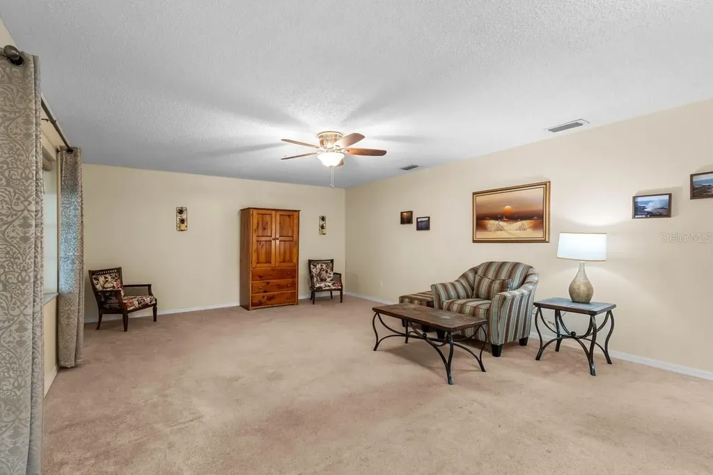 2034 Hawkhurst Circle Sun City Center FL 33573