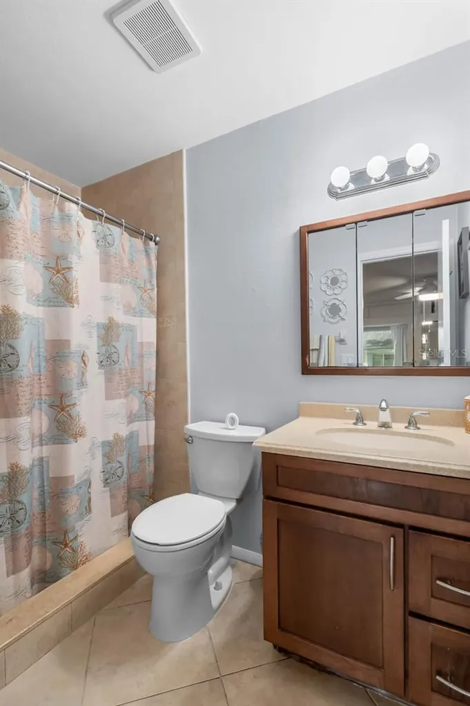 2034 Hawkhurst Circle Sun City Center FL 33573