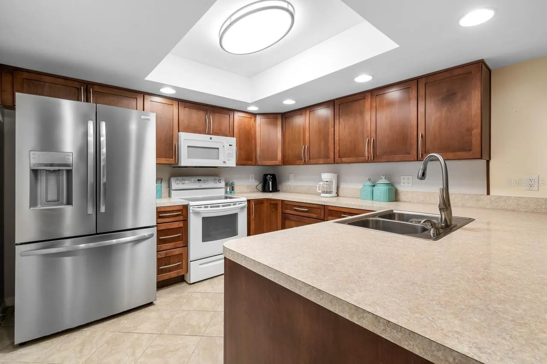 2034 Hawkhurst Circle Sun City Center FL 33573