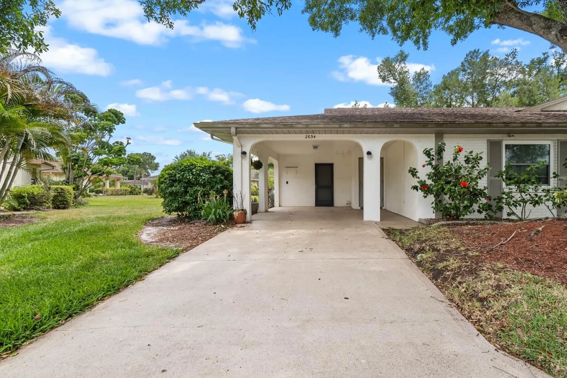 2034 Hawkhurst Circle Sun City Center FL 33573
