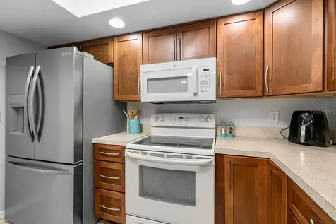 2034 Hawkhurst Circle Sun City Center FL 33573