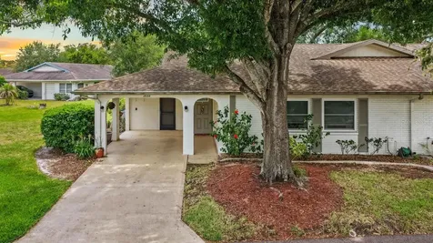 2034 Hawkhurst Circle Sun City Center FL 33573